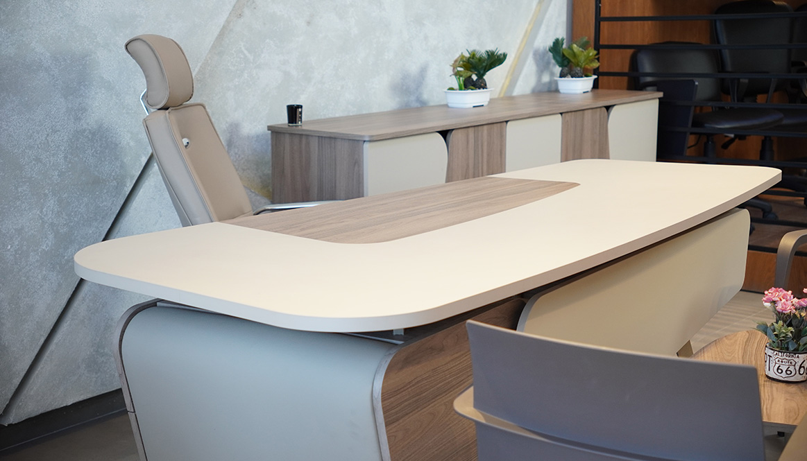 trouver un meuble moderne pour un bureau moderne